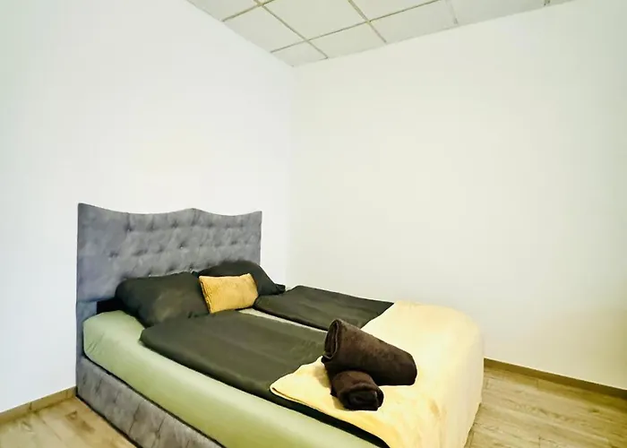 Amusant 1BR Apt.- Near Praterstern
